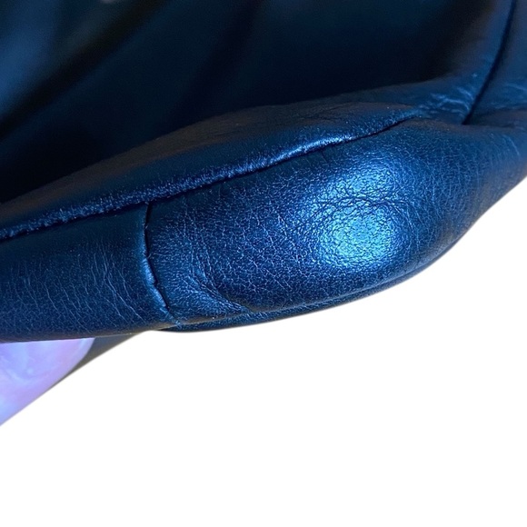 Margot New York Black Leather Crossbody Bag - Picture 7 of 15